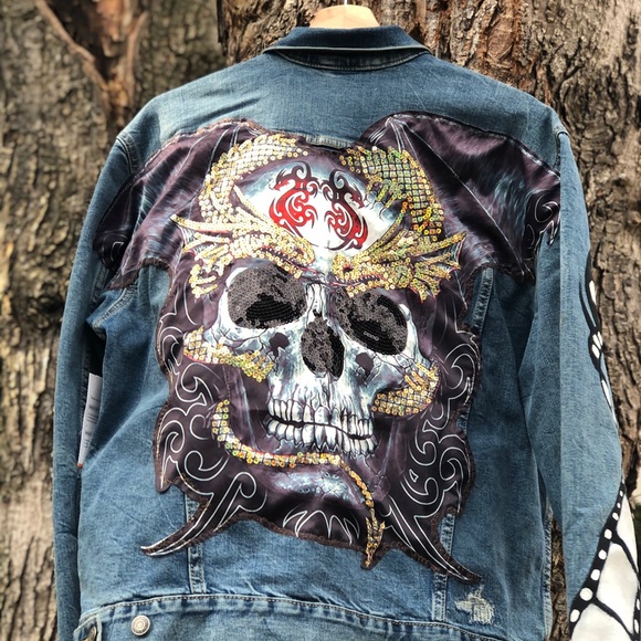 Denim Jean Jacket. Size XL - Picture 7 of 9